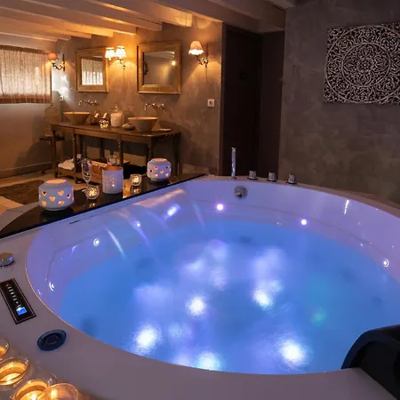 Charme Au Fil De L'eau Hotel Vendieres