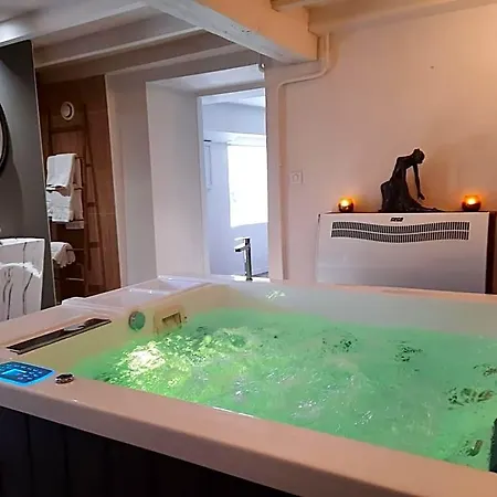 Charme Au Fil De L'eau * Vendieres