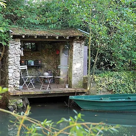 Hotel Charme Au Fil De L'eau *