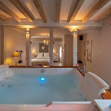 Hotel Charme Au Fil De L'eau *
