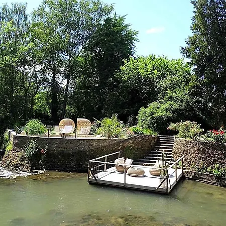 Hotel Charme Au Fil De L'eau *