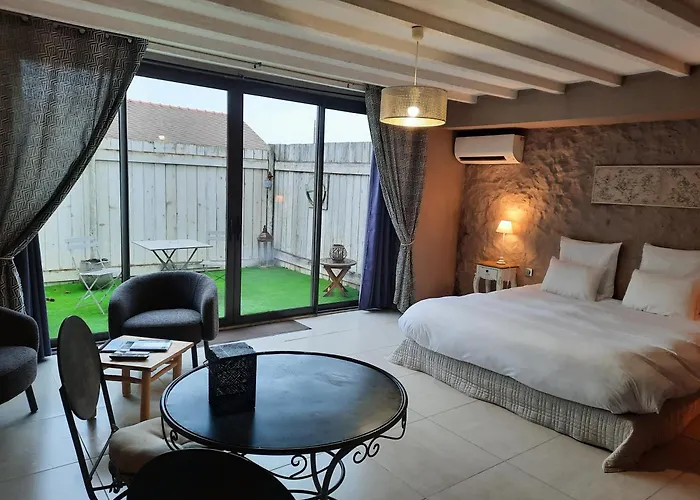 Charme Au Fil De L'eau Otel